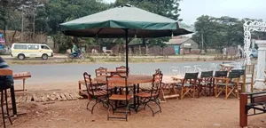 Carnal Six Seater Shade +Table +Parasol