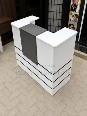 Reception 1.2m Smart Waiting Desk
