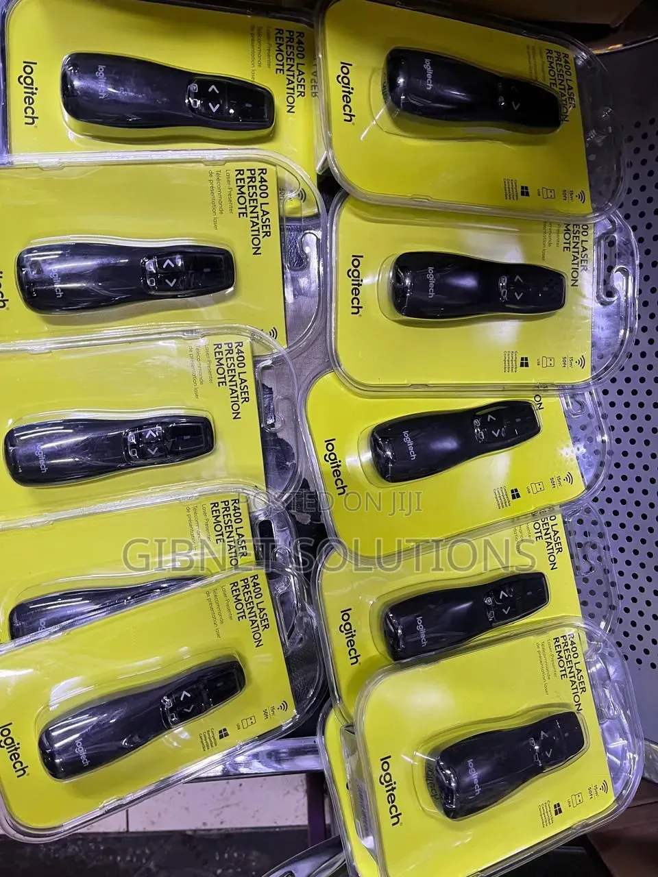 Logitech R400 Laser Presentation Remote