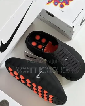 Nike Mind Slides Sizes 40 to 45