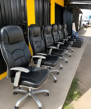 Leather Manager Comfort Chair