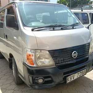 Nissan Caravan (Urvan) 2012 Silver