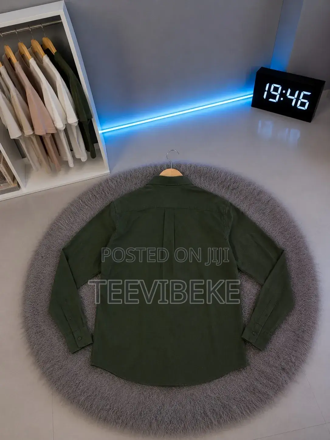 Longsleeved Shirt