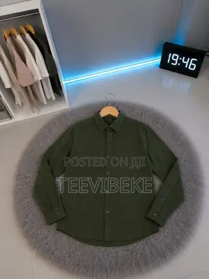 Longsleeved Shirt