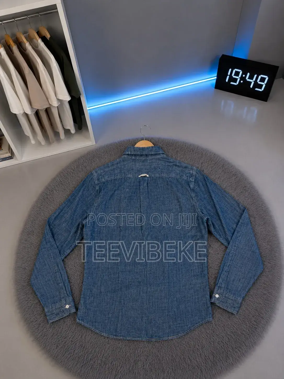 Longsleeved Shirt