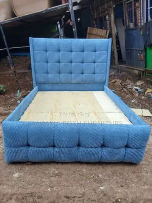 Blue Tufted Bed 4 by 6