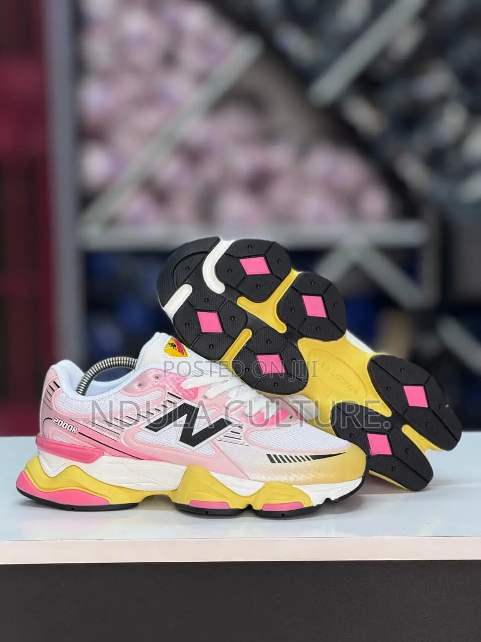 New Balance 2000r