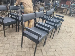 Barber Chair / Salon Waiting Chairs