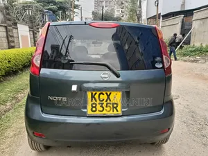 Nissan Note 2013 Blue