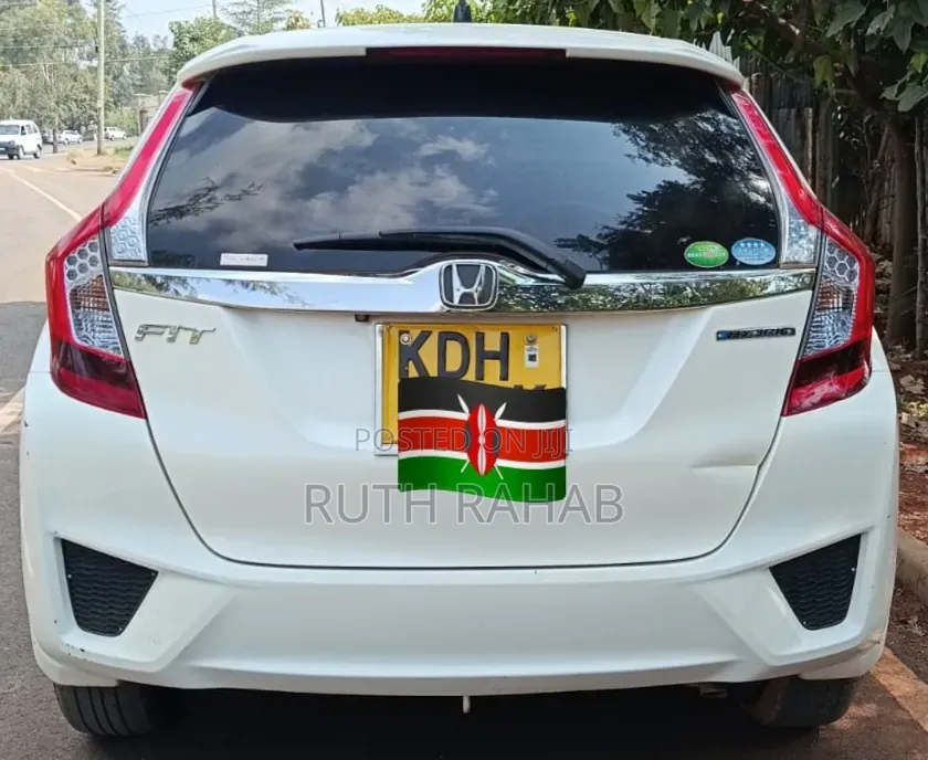 Honda Fit 2015 White