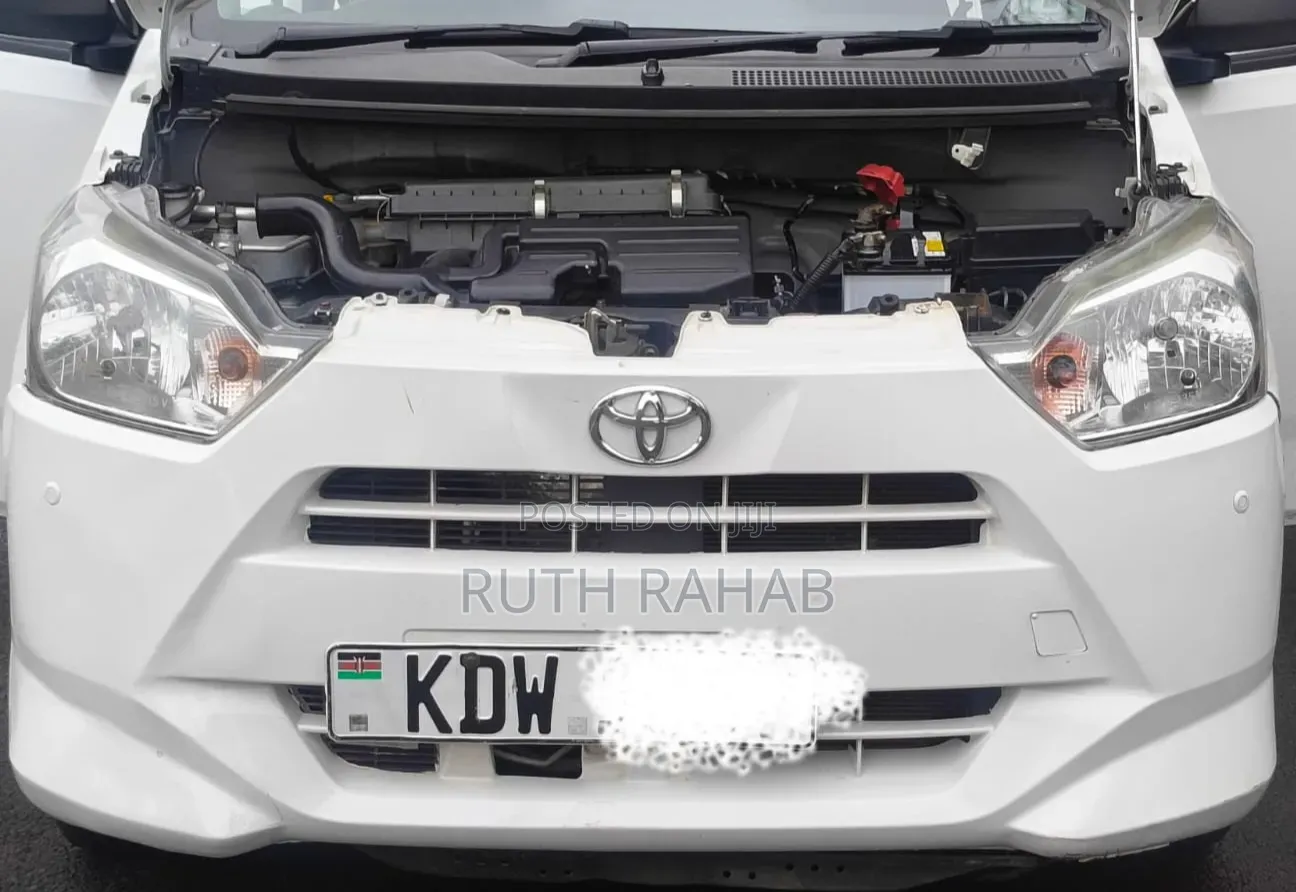 Toyota Pixis Epoch 2019 Off white