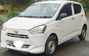 Toyota Pixis Epoch 2019 Off white