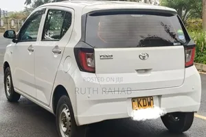 Toyota Pixis Epoch 2019 Off white
