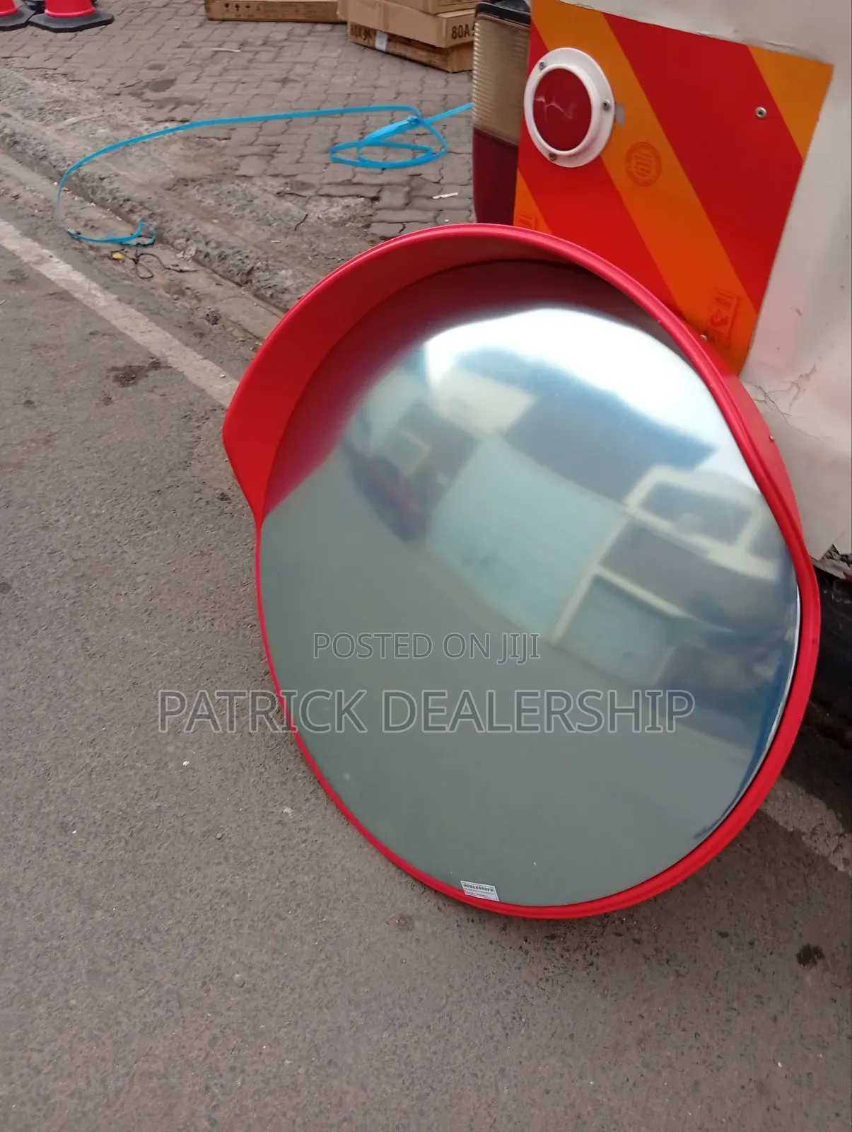 Traffic Mirror/Convex Mirror