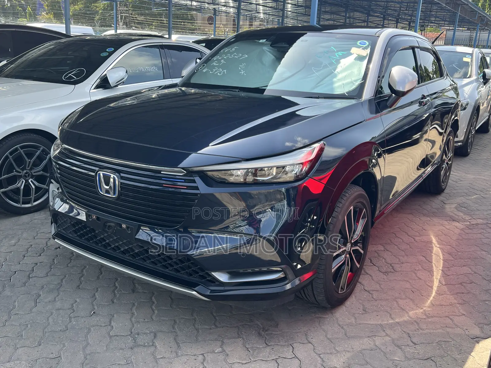 Honda Vezel 2021 Blue