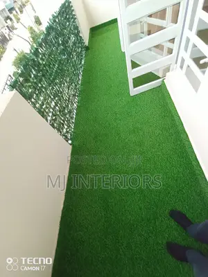 Artificial Grass for Balcony Floors Garden Landscapes