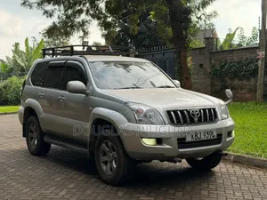 Toyota Land Cruiser Prado 2005 Silver