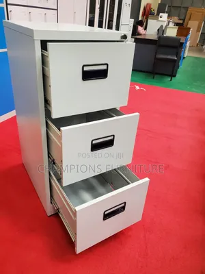 Steel 3 Drawers Cabinet