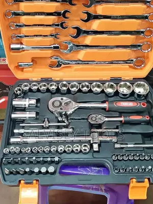 Mechanical Socket Wrench 82pcs