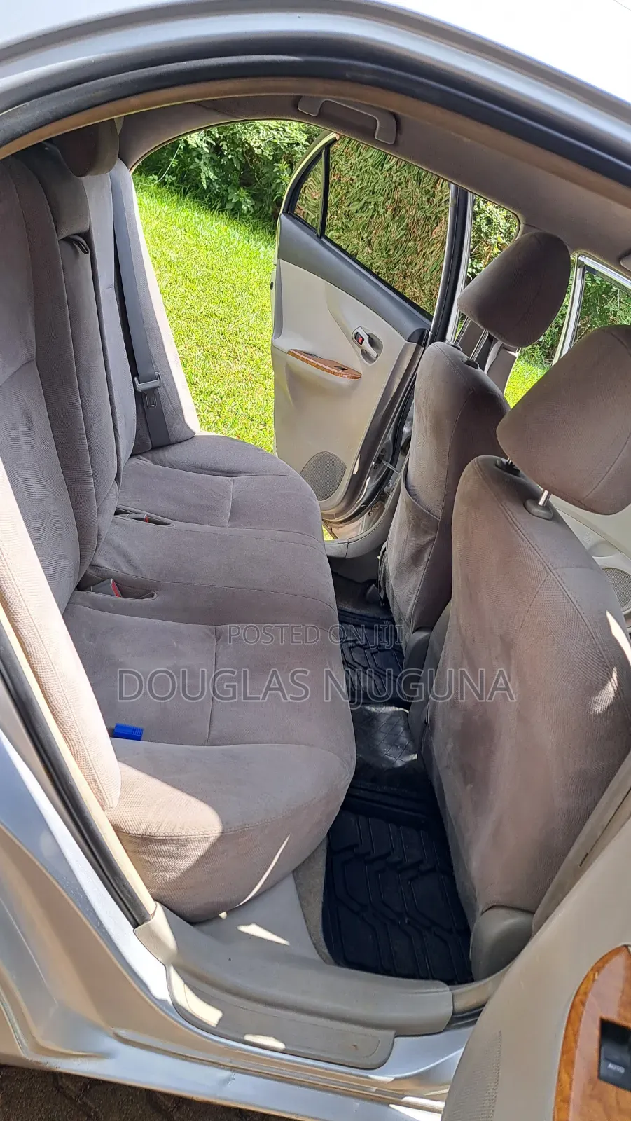 Toyota Axio 2009 Silver