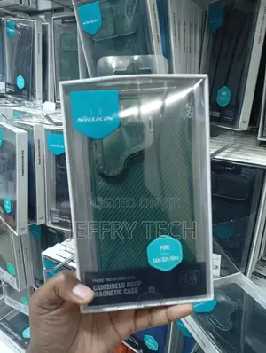 Nillkin Camshield Prop Case in Green.