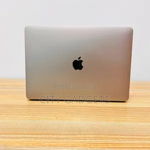 Laptop Apple MacBook Pro 2020 M1 16GB Apple M1 SSD 256GB