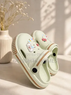 Colorful Kids Crocs_re