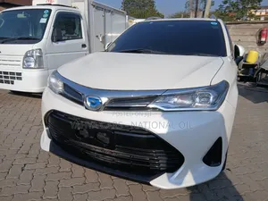 Toyota Corolla Fielder 2018 White