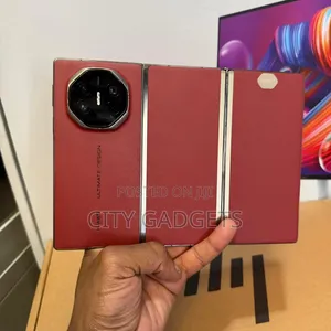 Huawei Mate XT Ultimate Design 512 GB Red