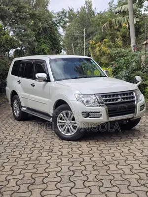 Mitsubishi Pajero Exceed 2019 White