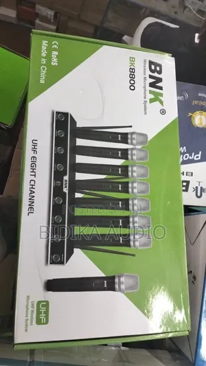 BNK Bk8800 Uhf Eight-Channel Wireless Microphone System