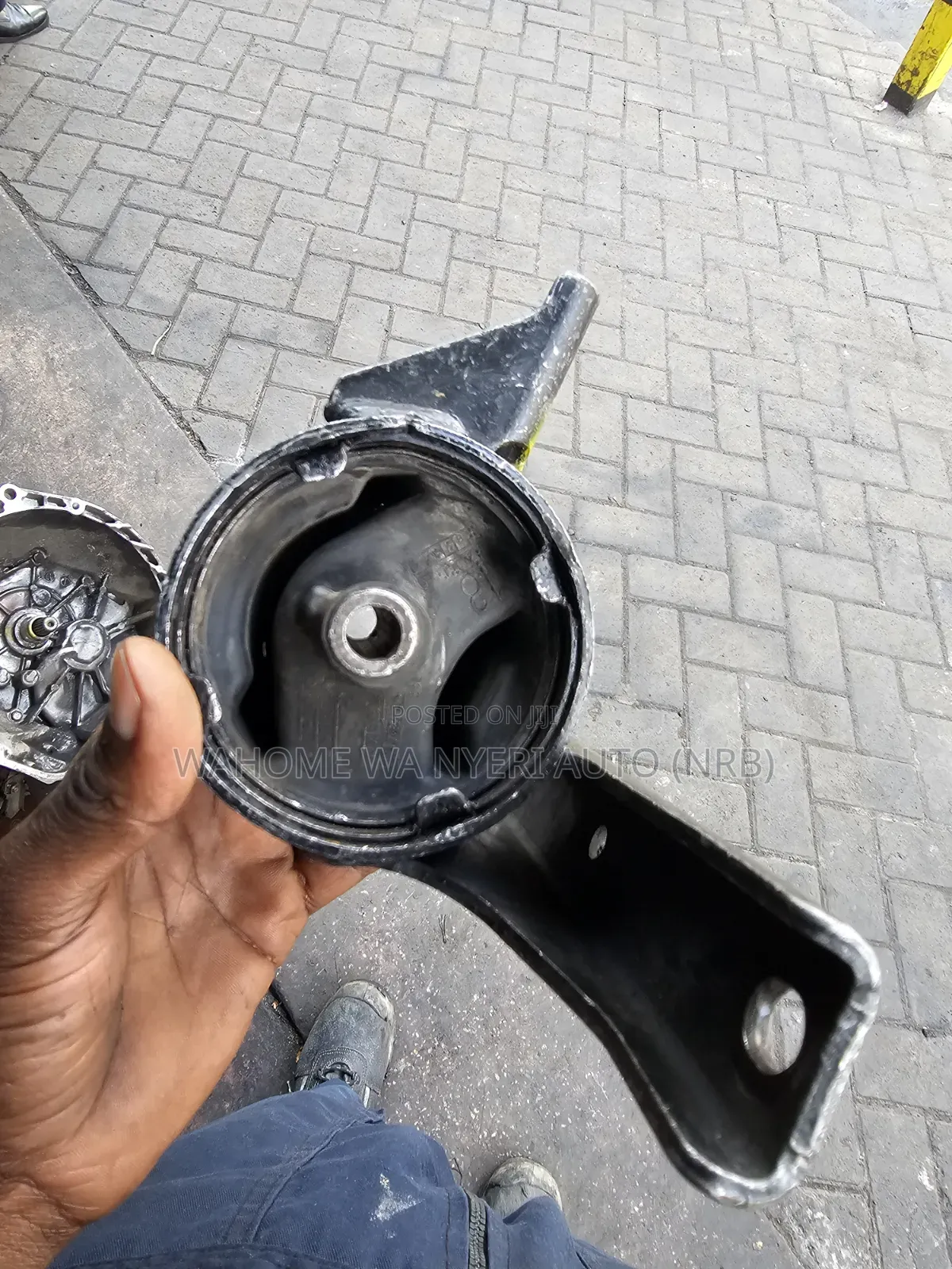 Engine Mount Suzuki Sx4