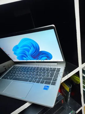 Laptop HP ProBook 440 G8 8GB Intel Core i5 HDD 256GB