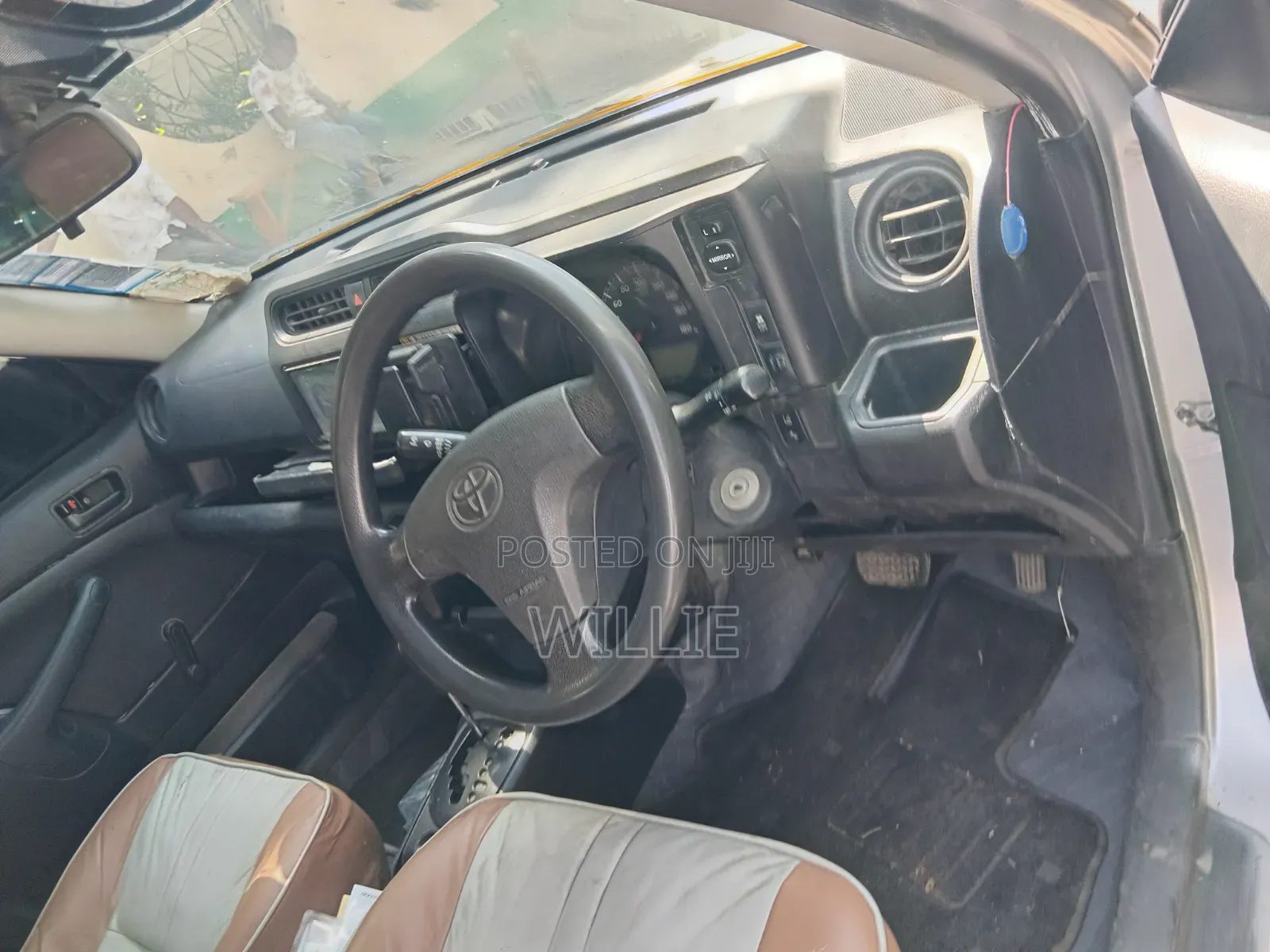 Toyota Probox 2016 Silver