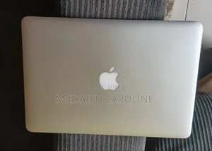 Laptop Apple MacBook 2017 8GB Intel Core i7 HDD 16 GB