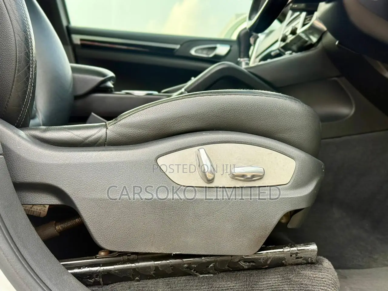 Porsche Cayenne Diesel AWD 2016 White