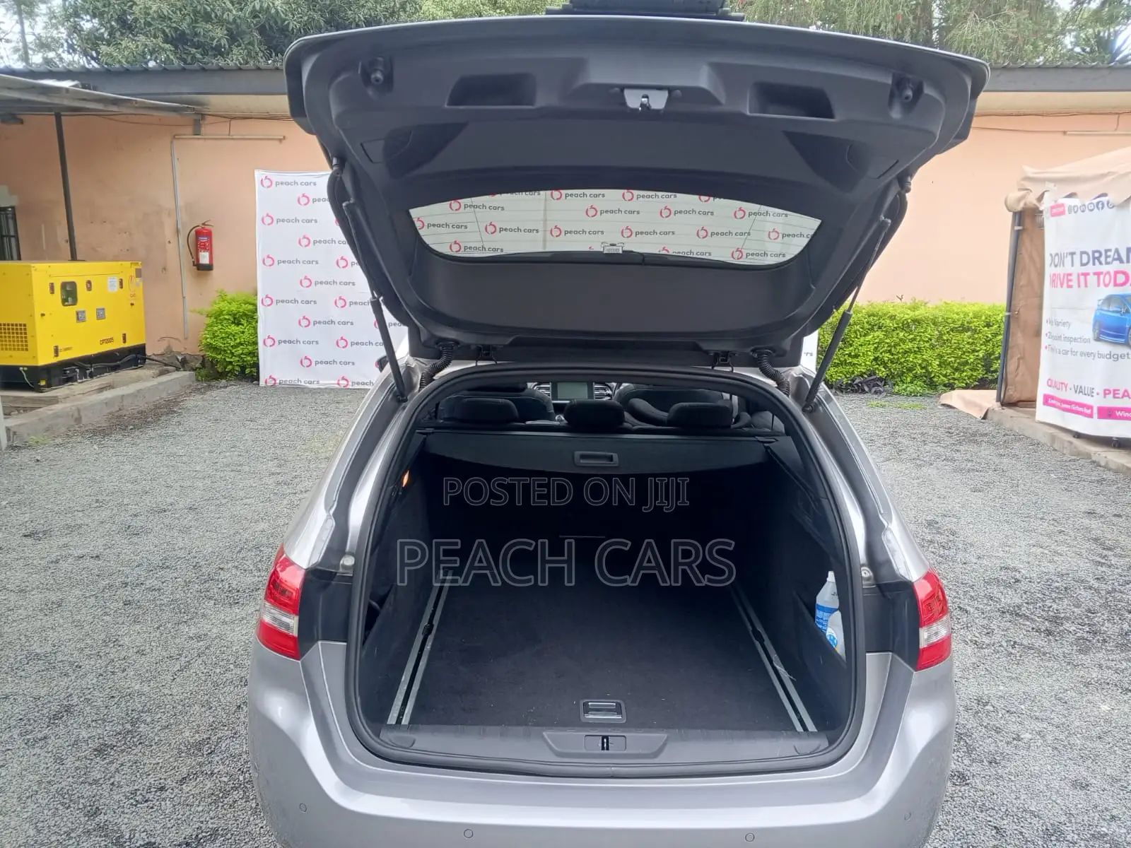 Peugeot 308 2017 Gray