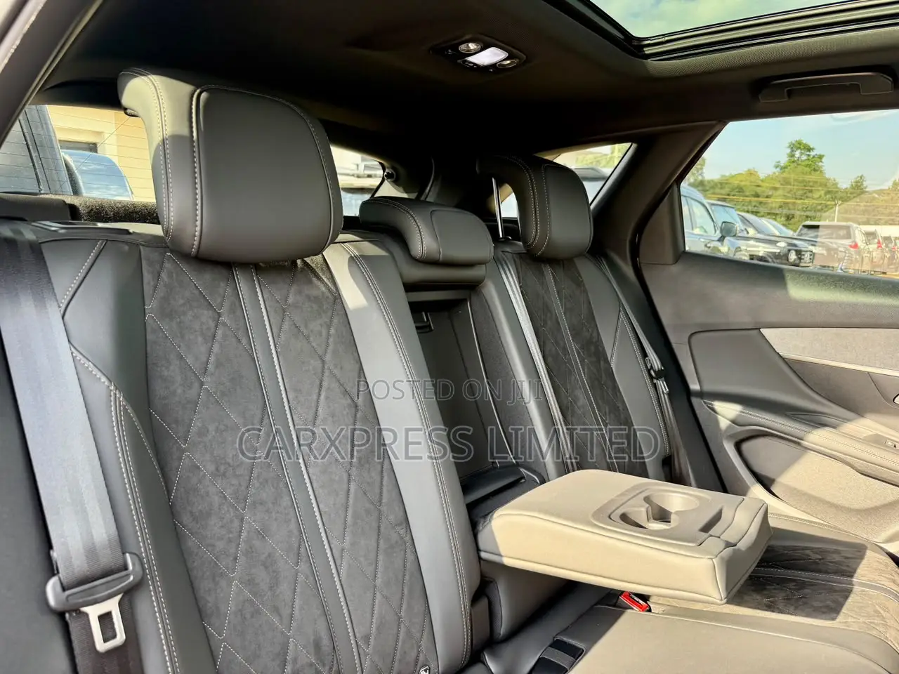 Peugeot 3008 2019 Brown
