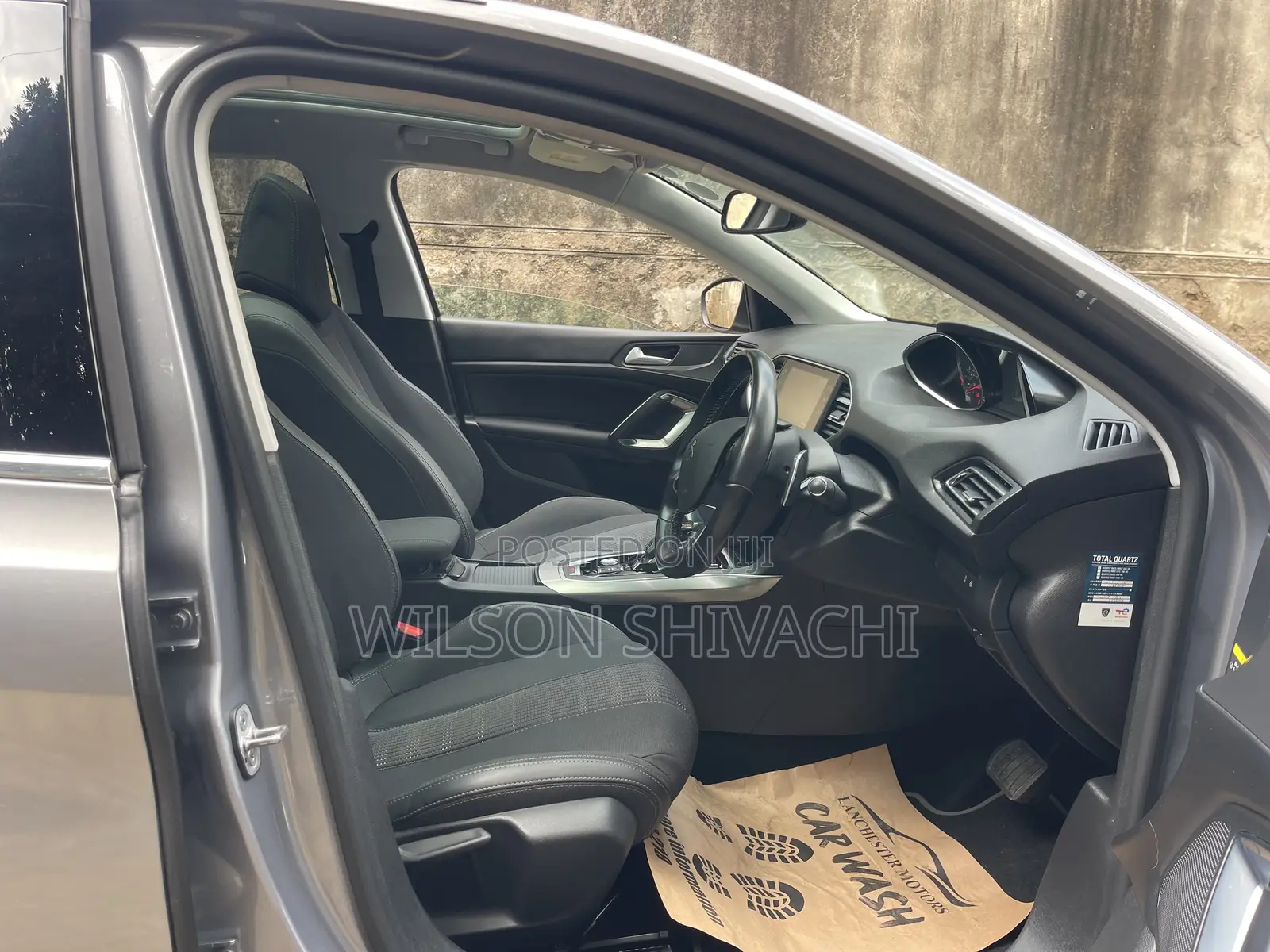Peugeot 3008 2019 Silver