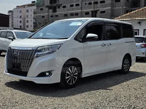 Toyota Esquire 2019 White