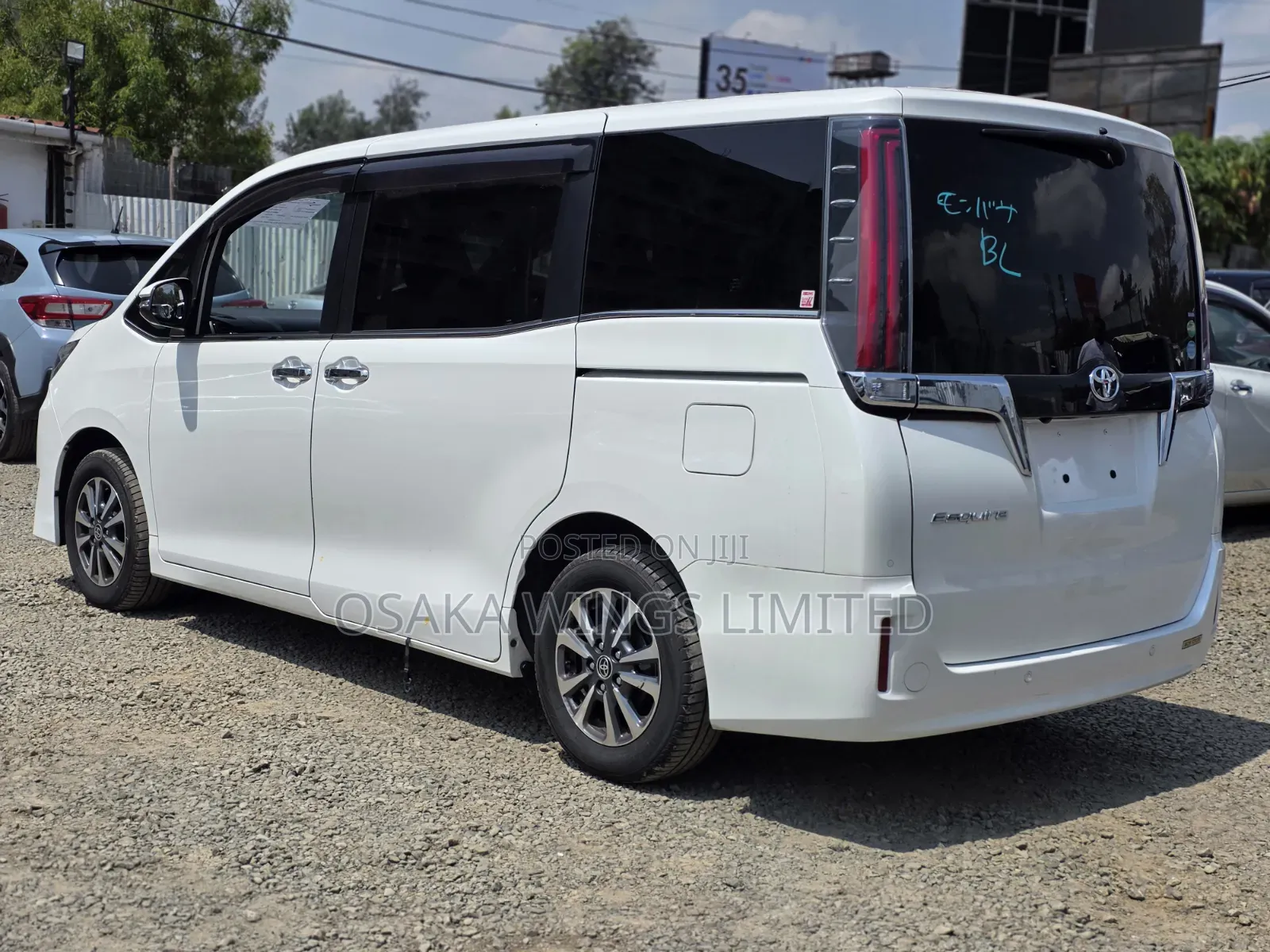 Toyota Esquire 2019 White
