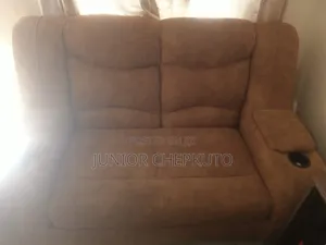 Selling 5 Seater Semi-Recliner Seats