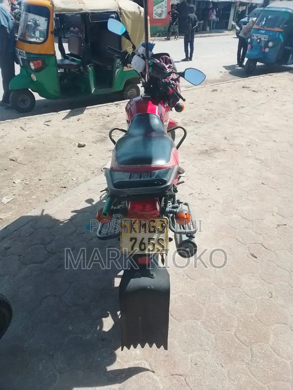 TVS HLX Plus ES 2016 Red
