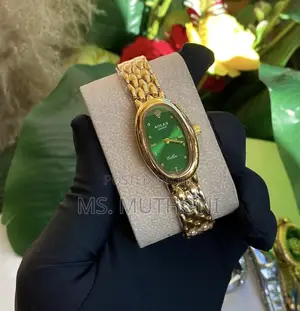  Timeless Luxury Wrist Watch for Her.