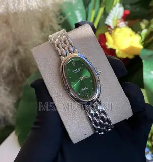  Timeless Luxury Wrist Watch for Her.