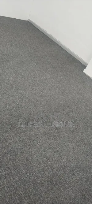 Gray Office Wall to Wall Carpets