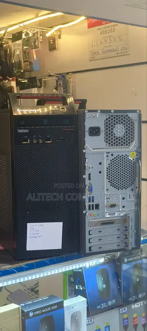 Desktop Computer Lenovo ThinkCentre M700 4GB Intel Core i3 HDD 256GB