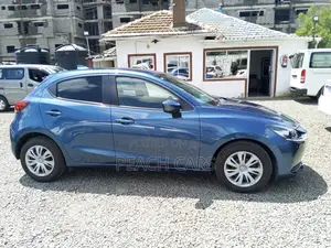 Mazda 2 2019 Blue