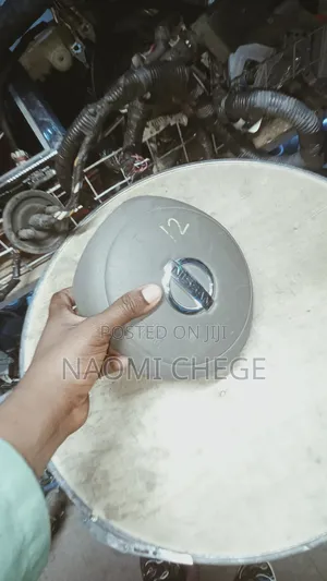 Airbag Nissan March 2013