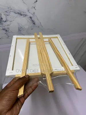 Painting Canvases!!Artist Easel Stand